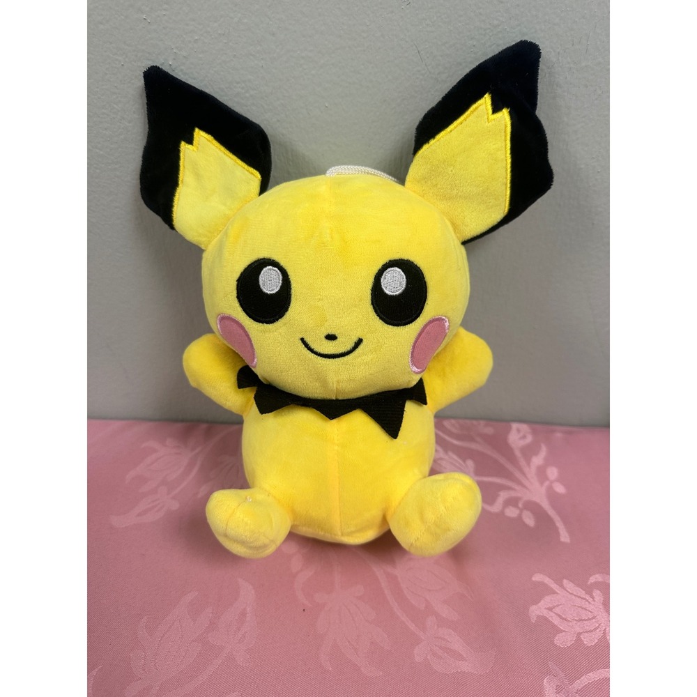 Pokemon Pichu Plush Stuffed Animal Yellow 8 Inch Hanging Suction Cup Toy
